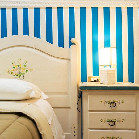 Hotel Le Tre Stelle à Cagliari Extérieur photo