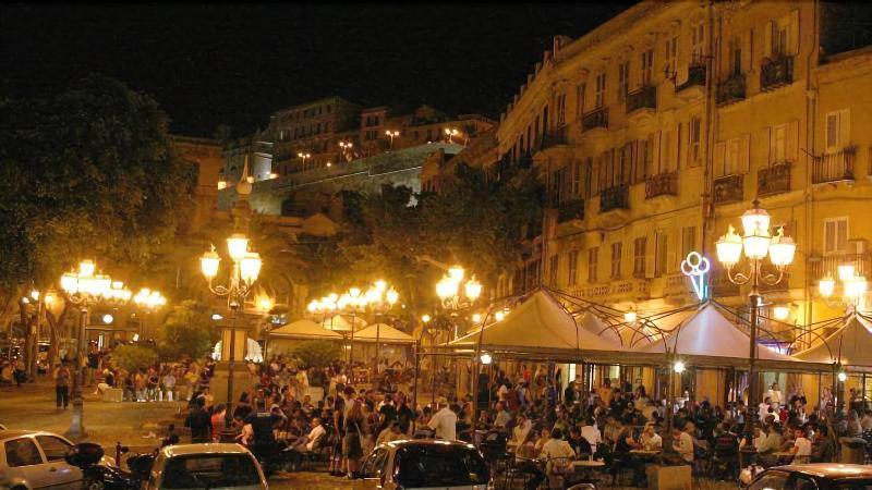 Hotel Le Tre Stelle à Cagliari Extérieur photo