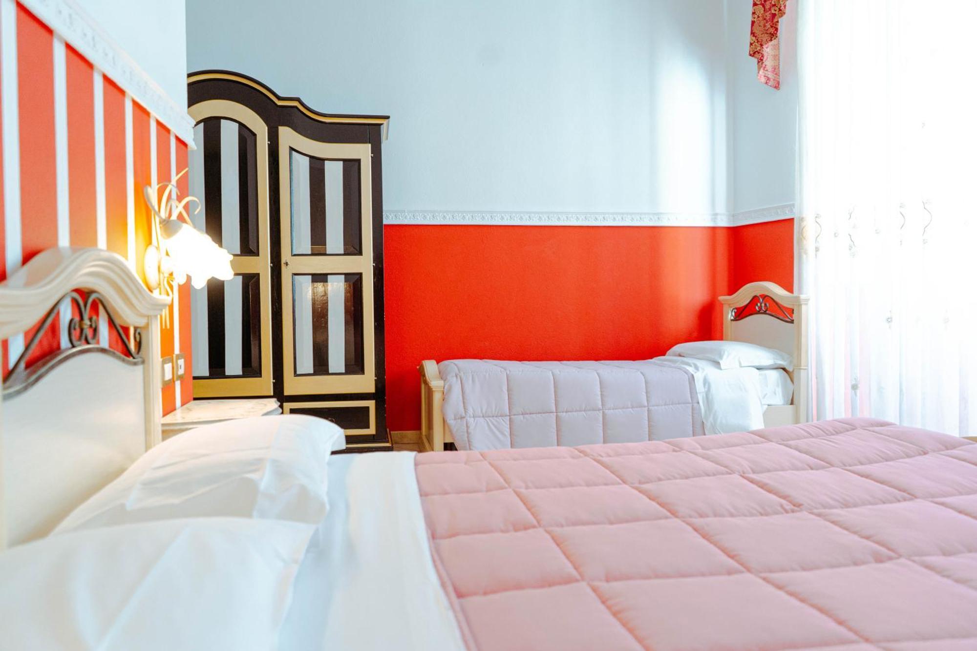 Hotel Le Tre Stelle à Cagliari Extérieur photo